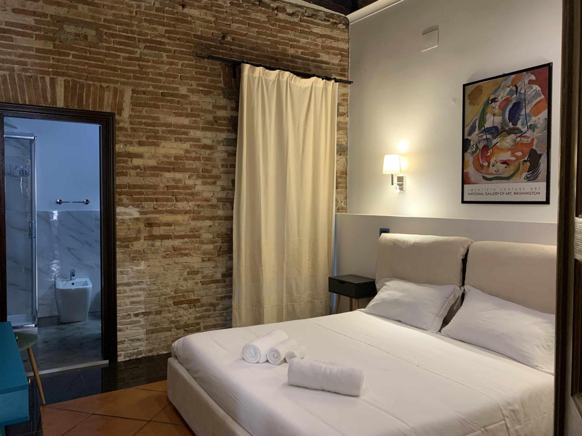 C&O Savoia Deluxe Rooms 칼리아리 외부 사진